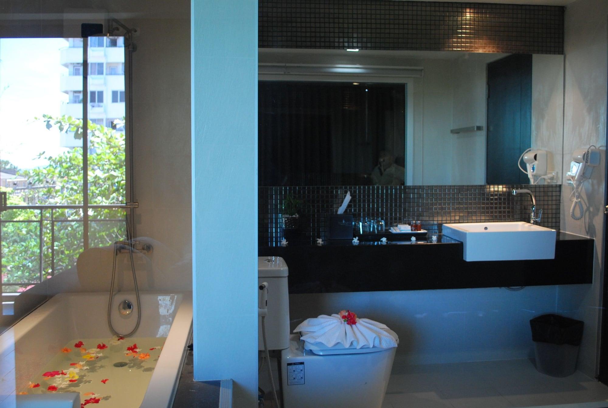 Inn Place Serviced Residence Pattaya Exterior foto