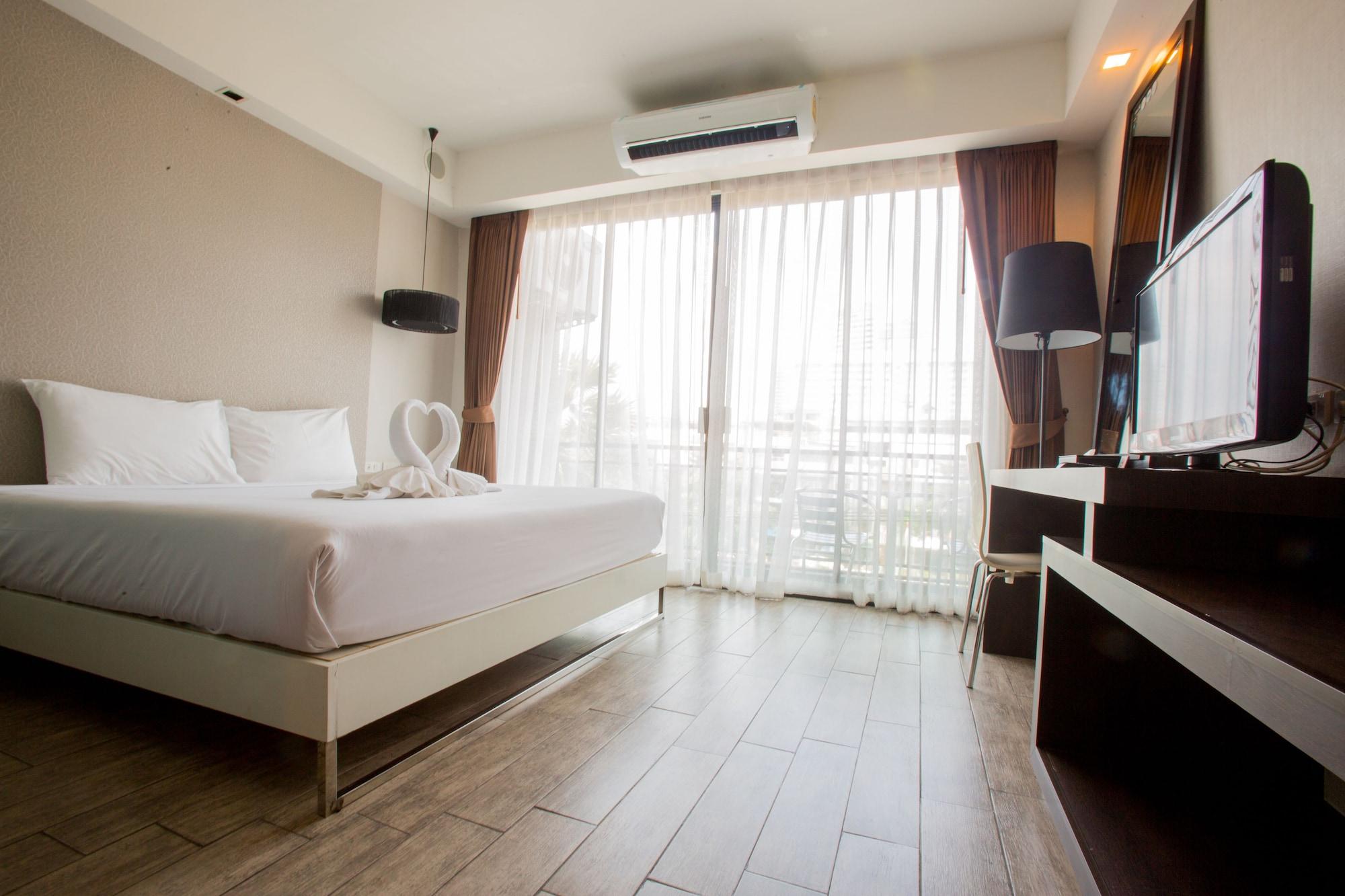 Inn Place Serviced Residence Pattaya Exterior foto