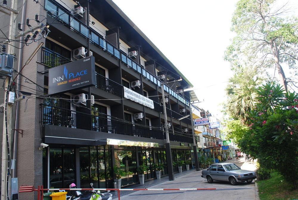 Inn Place Serviced Residence Pattaya Exterior foto