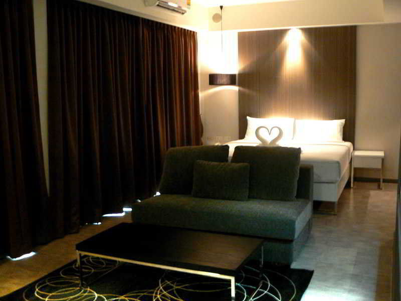 Inn Place Serviced Residence Pattaya Exterior foto