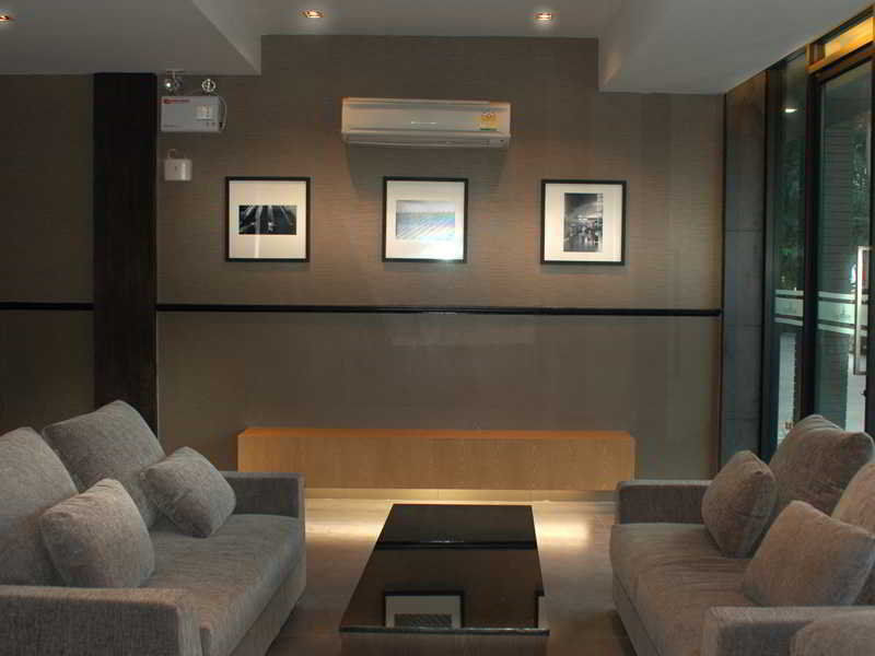 Inn Place Serviced Residence Pattaya Exterior foto