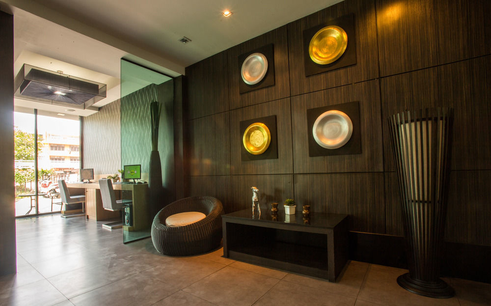 Inn Place Serviced Residence Pattaya Exterior foto