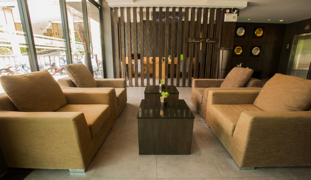 Inn Place Serviced Residence Pattaya Exterior foto
