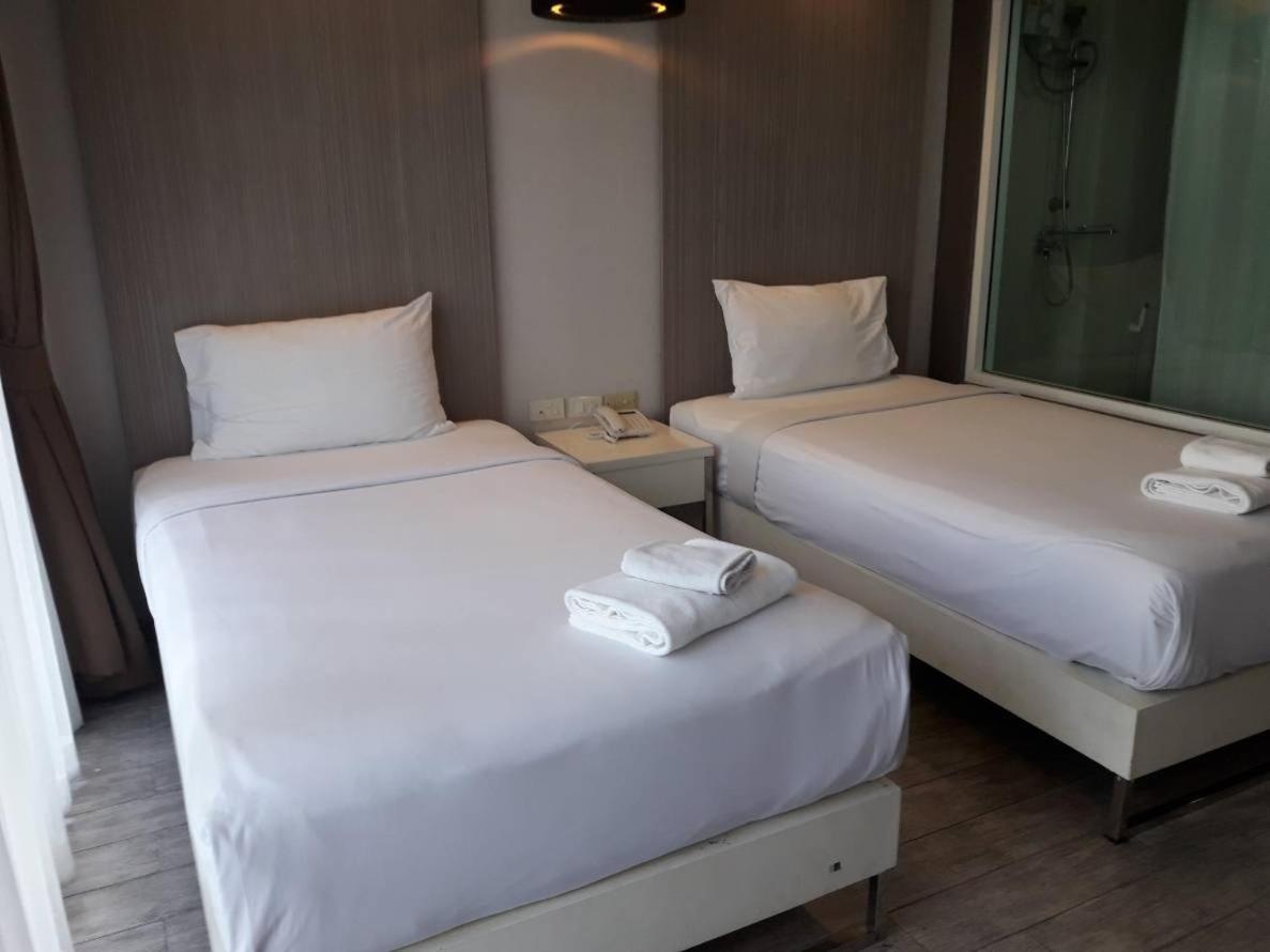 Inn Place Serviced Residence Pattaya Exterior foto